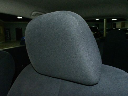 Used 2009 Nissan Versa 1.8 S w/ PWR Pkg image 9