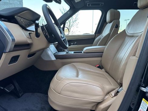 Certified 2024 Land Rover Range Rover SE AWD/4WD image 20