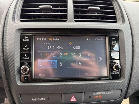 Used 2024 Mitsubishi Outlander Sport ES AWD/4WD image 17