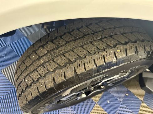 Used 2024 Ford Bronco Outer Banks AWD/4WD image 28