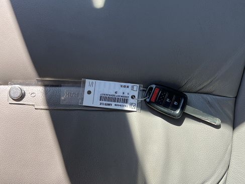 Used 2014 Honda CR-V EX-L image 38