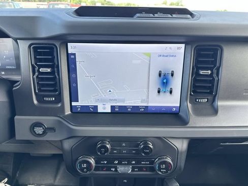 Used 2024 Ford Bronco Big Bend AWD/4WD image 14