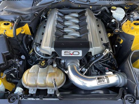 Used 2015 Ford Mustang GT Premium w/ Equipment Group 401A RWD image 33