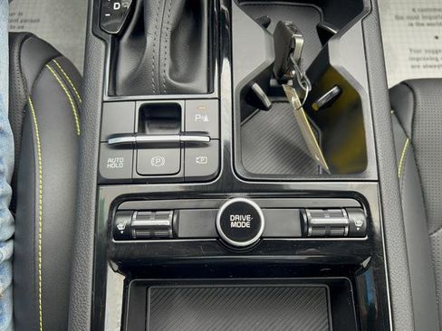 Used 2025 Kia K5 GT image 25