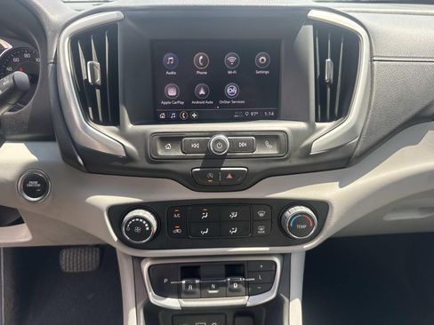 Used 2024 GMC Terrain SLE FWD image 26