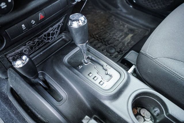 Used 2017 Jeep Wrangler Sport AWD/4WD image 38