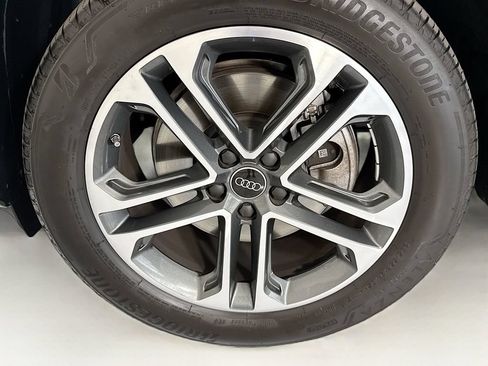 Certified 2025 Audi Q5 Premium w/ Premium Plus AWD/4WD image 30