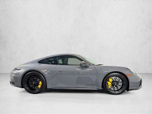 Certified 2025 Porsche 911 Carrera GTS RWD image 8