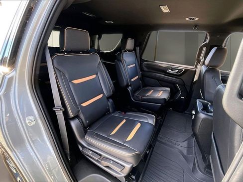 Used 2023 GMC Yukon AT4 image 29