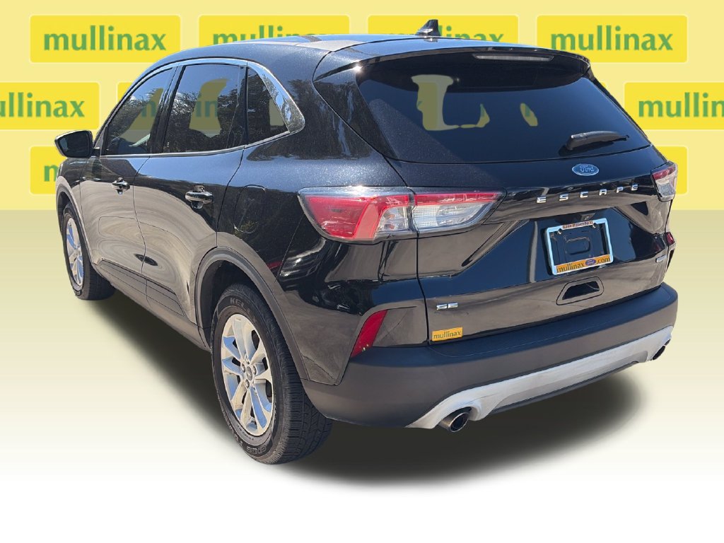 Certified 2020 Ford Escape SE FWD image 10
