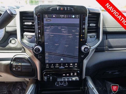Used 2022 RAM 2500 Laramie AWD/4WD image 12