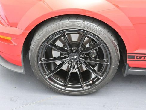 Used 2007 Ford Mustang Shelby GT500 RWD image 33