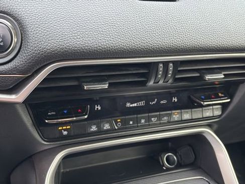 Used 2024 MAZDA CX-90 3.3 Turbo w/ Premium Package image 31