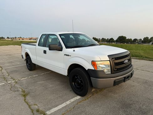 Used 2014 Ford F150 XL w/ Power Equipment Group image 2