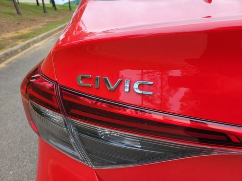 Used 2022 Honda Civic EX image 28
