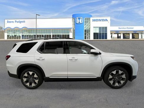 New 2026 Honda Pilot Elite image 7