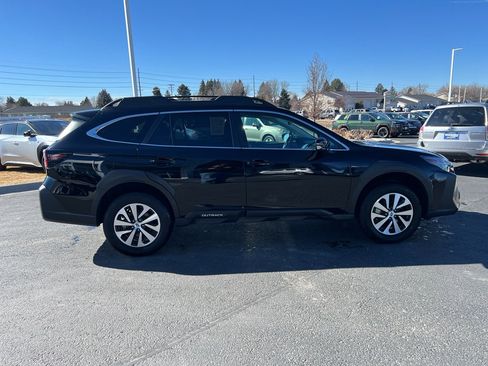 Used 2025 Subaru Outback Premium w/ Popular Package #1A image 5