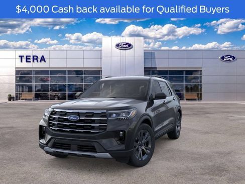 New 2026 Ford Explorer Active w/ Active Comfort Package AWD/4WD image 2