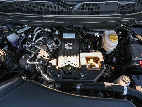 New 2026 RAM 2500 Big Horn image 36