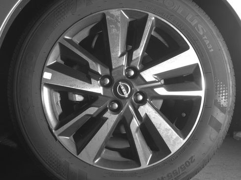 Used 2025 Nissan Versa SV FWD image 12