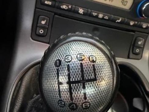 Used 2006 Chevrolet Corvette Convertible w/ Preferred Equipment Group image 22