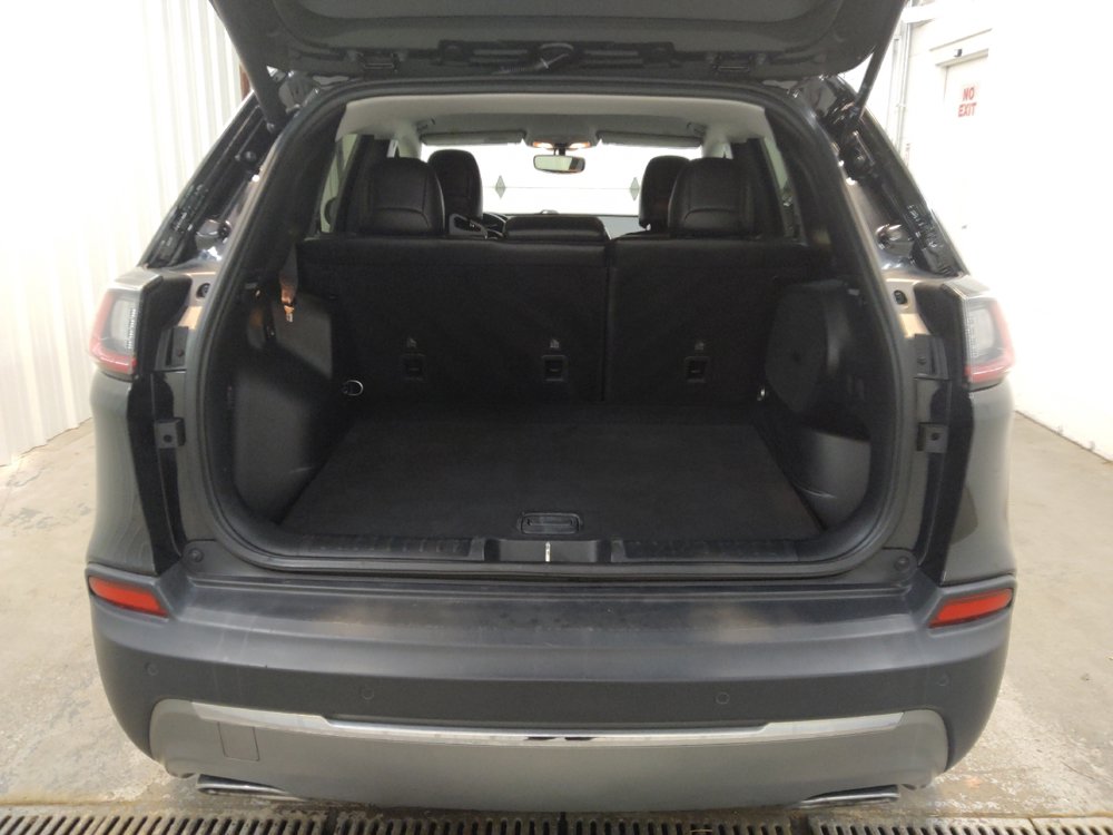 Used 2020 Jeep Cherokee Limited AWD/4WD image 29