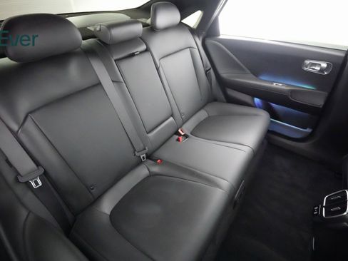 Used 2023 Hyundai Ioniq 6 Limited image 9