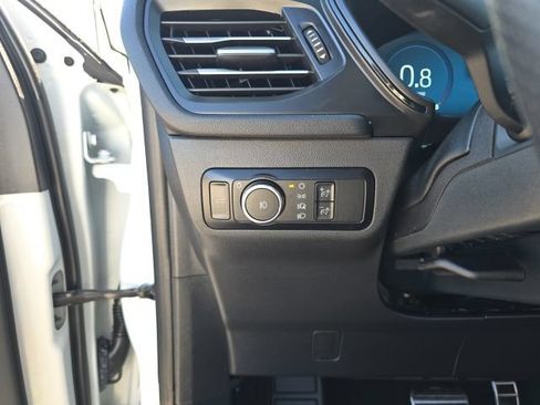 Used 2024 Ford Escape ST-Line Elite w/ Premium Technology Package AWD/4WD image 23