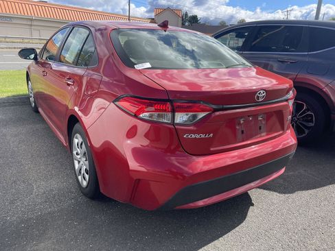 Used 2020 Toyota Corolla LE FWD image 4
