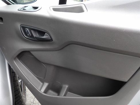 Used 2022 Ford E-Transit Medium Roof w/ Load Area Protection Package image 10