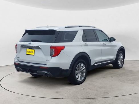 Used 2020 Ford Explorer Limited w/ Equipment Group 310A AWD/4WD image 5