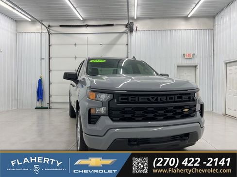 Used 2025 Chevrolet Silverado 1500 Custom RWD image 1