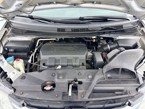 Used 2015 Honda Odyssey LX image 28