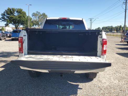 Used 2019 Ford F150 Lariat image 10
