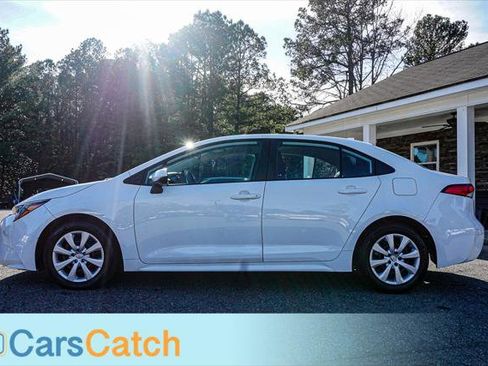 Used 2023 Toyota Corolla LE image 8