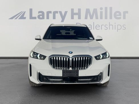 Used 2025 BMW X5 xDrive40i w/ Premium Package image 8