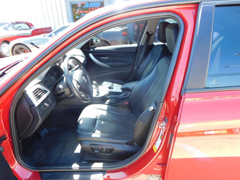 Used 2012 BMW 328i Sedan RWD image 18