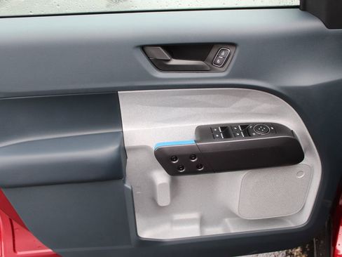 New 2025 Ford Maverick XLT w/ Equipment Group 301A image 17