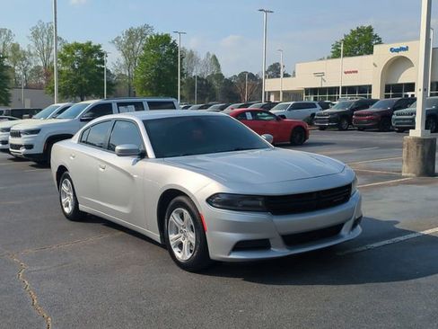 Certified 2021 Dodge Charger SXT w/ Leather Interior Group RWD image 7