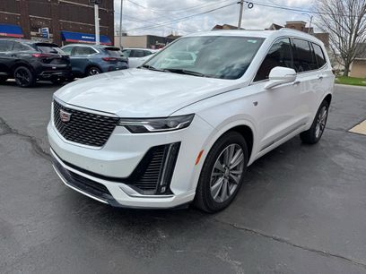 Used 2025 Cadillac XT6 Premium Luxury