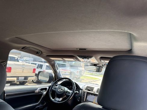 Used 2021 Lexus GX 460 Premium w/ Premium Package AWD/4WD image 14