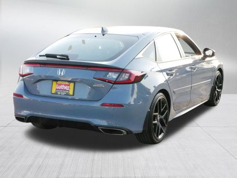 Used 2022 Honda Civic Sport Touring image 6