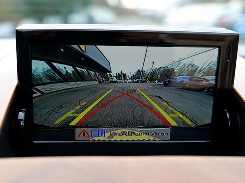 Used 2015 Aston Martin V8 Vantage S image 23