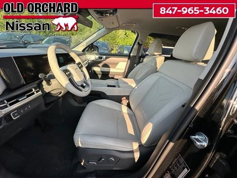 Used 2025 Hyundai Santa Fe SEL AWD/4WD image 10