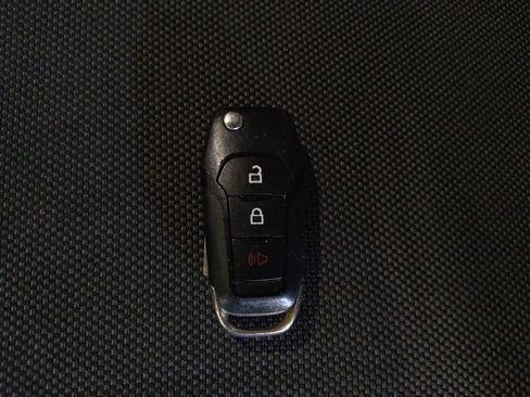 Used 2017 Ford F150 XL w/ Equipment Group 101A Mid RWD image 32