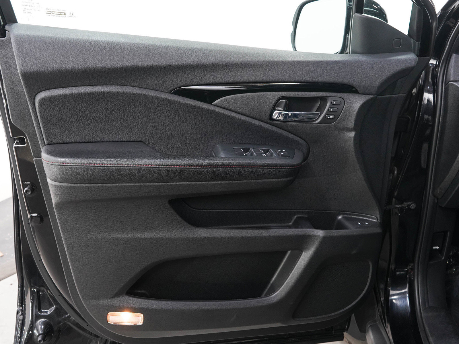 Used 2022 Honda Pilot Elite image 24