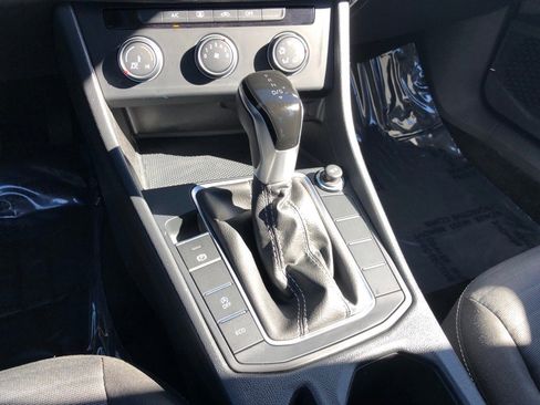 Used 2024 Volkswagen Jetta S image 30