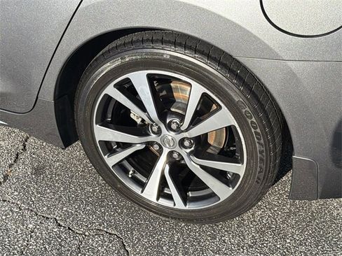 Used 2017 Nissan Maxima 3.5 SL image 13