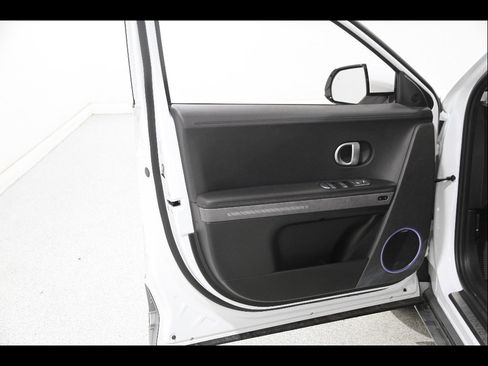 Certified 2024 Hyundai Ioniq 5 Limited AWD/4WD image 4