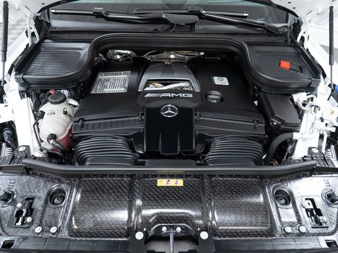 Certified 2025 Mercedes-Benz GLS 63 AMG 4MATIC image 9